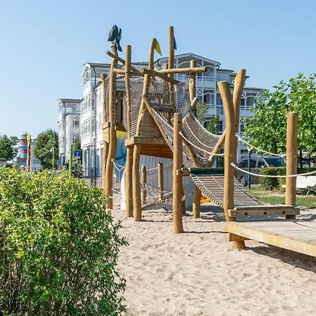 671, Seepark Апартаменти